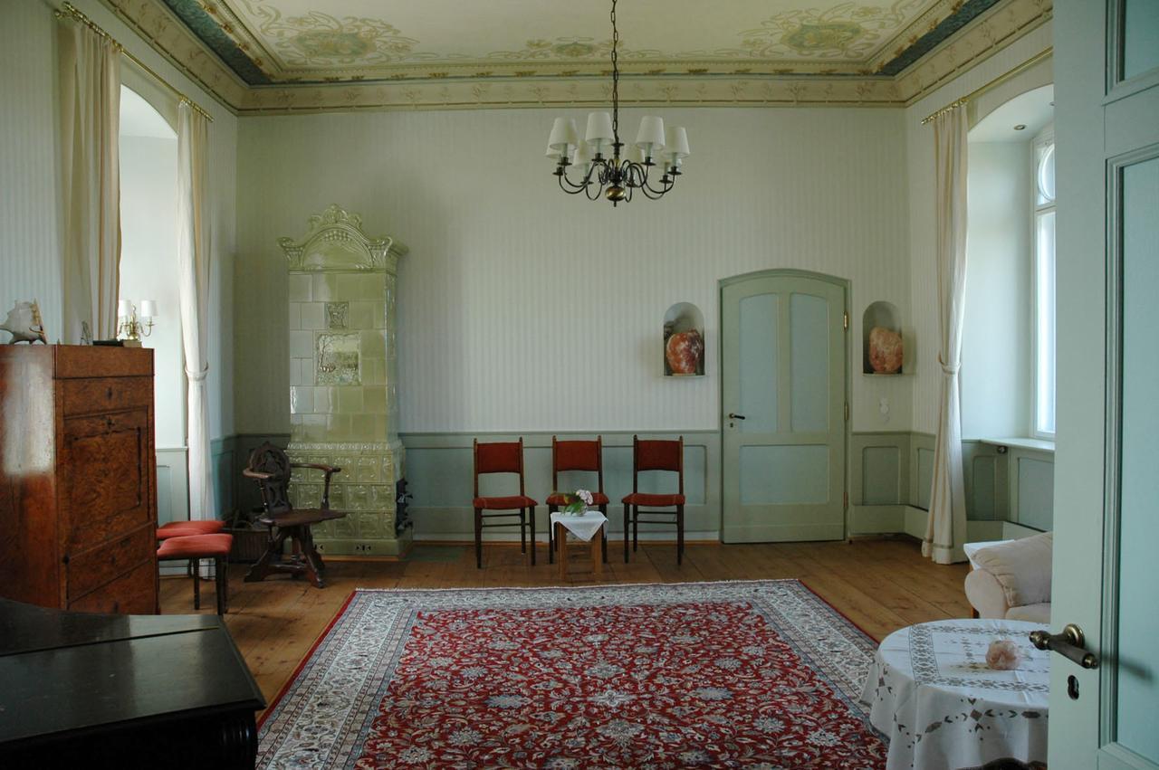 Schloss Hotel 3*
